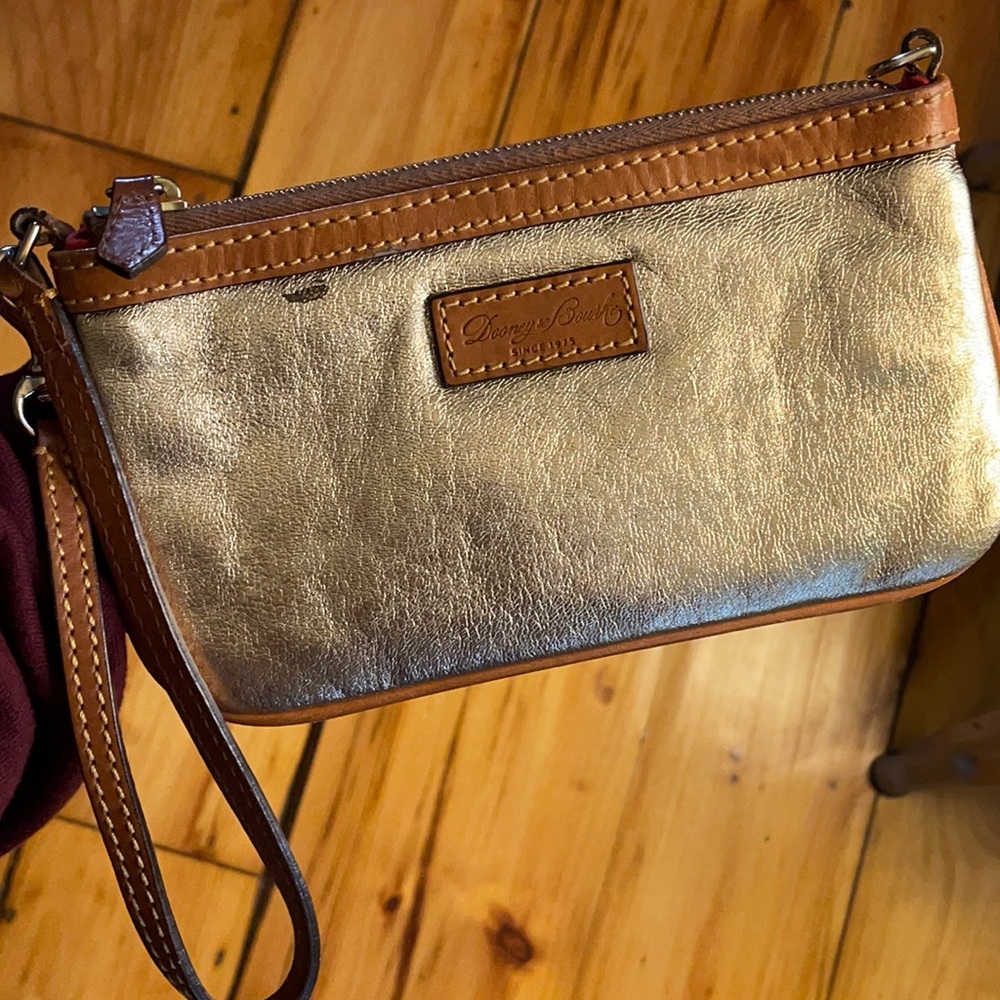 Dooney & Bourke Wristlet
